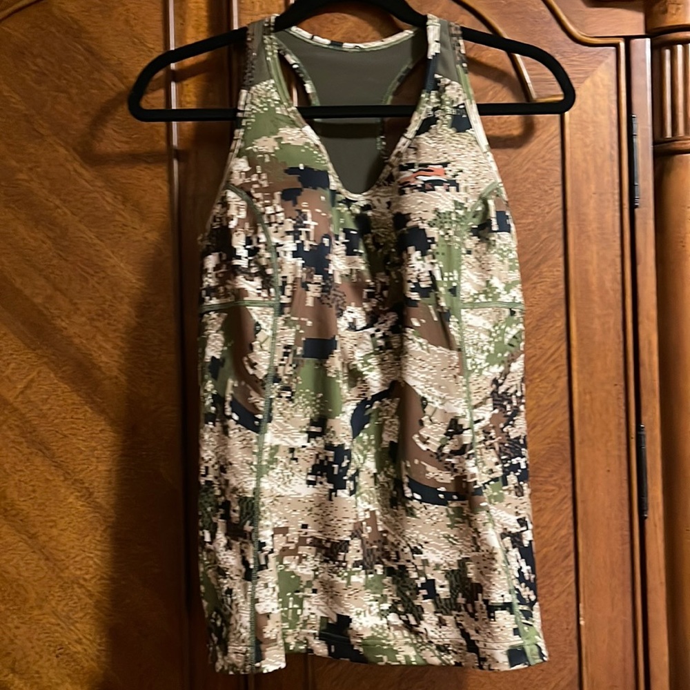 Sitka woman’s tank top